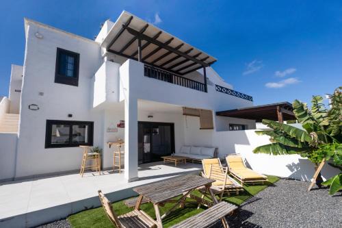 Los Pocillos Villa | Casa MARLENA
