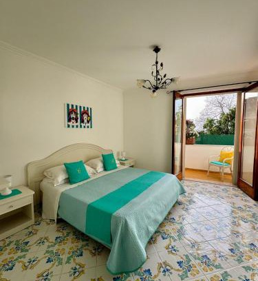 Schiazzano House | Casa Mirù