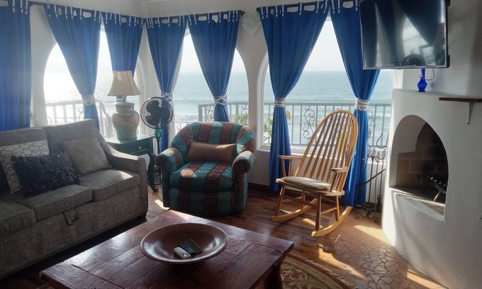 Playas de Rosarito Villa | Casa Noches de Verano beach house - Pool & jacuzzi