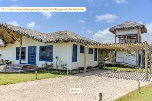 Fortim House | Casa Pipa in a luxury condominium in Fortim