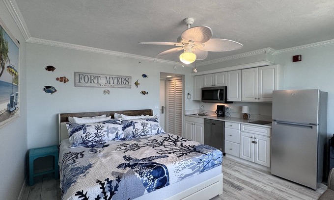 Fort Myers Beach Condo | Casa Playa #205- Toes in the Sand - Pet Friendly