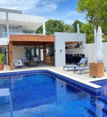 Barra do Jacuipe House | Casa Praiana Litoral