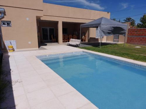 Gowland House | Casa Quinta LA ESQUINA