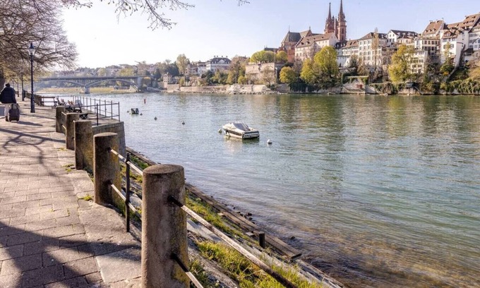 Basel City Centre Apartment | Casa Rheinblick - Apartment C - 1BR River View – 3nd Floor