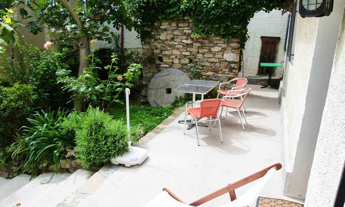 Diano San Pietro Apartment | Casa Rosa - Vacation apartments on the Flower Riviera, decorated with love