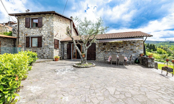 Casone Carpinelli House | Casa Sant'Anna - In Garfagnana, Minucciano, Italy