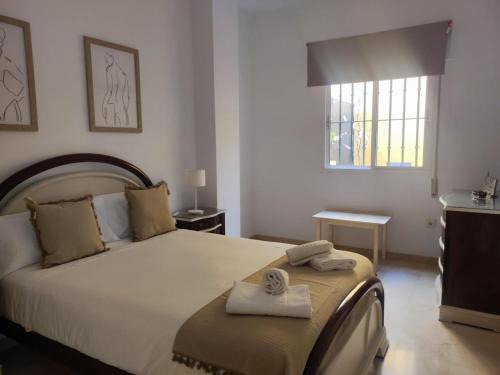 San Lorenzo Apartment | Casa Santa Ana. Patio Privado