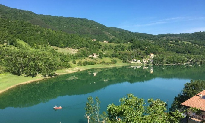 Colle di Tora Apartment | Casa sul lago Nonna Gio'