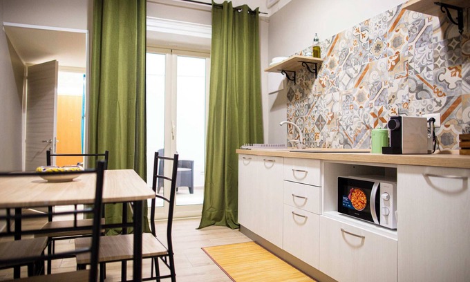 Old Town Apartment | Casa Tilia, Charm by the Old Town, with Private Parking