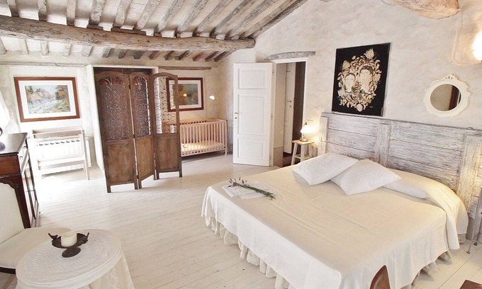 Camaiore Villa | Casa Torretta at Borgo4case - antico rustico in pietra, immerso nella natura