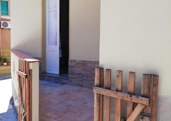 Fluminimaggiore House | Casa vacanza