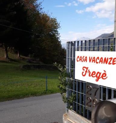 Castione Andevenno Apartment | Casa vacanze Fregè