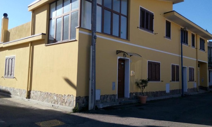 San Vito House | Casa vacanze Rose E Fiori Sardegna