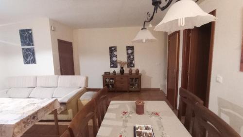 El Bosque House | Casa Villa Duque