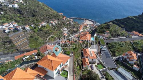 Estrela da Calheta House | Casa Vista Mar by GALMI
