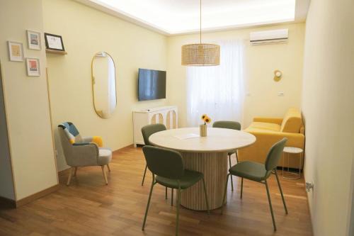 Ostiense House | CasaCoco 4 fermate da Colosseo con posto auto privato