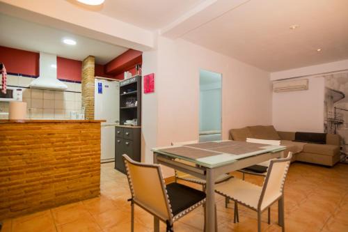 Barrio del Carmen Apartment | Casco antiguo, el Carmen.