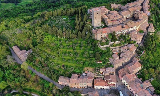 Montecatini Val di Cecina Apartment | Casina Orione