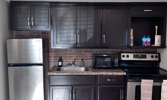 Downtown El Paso Cottage | Casita Blanca