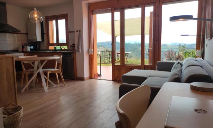 Canales Apartment | Casita con encanto, junto a Comillas