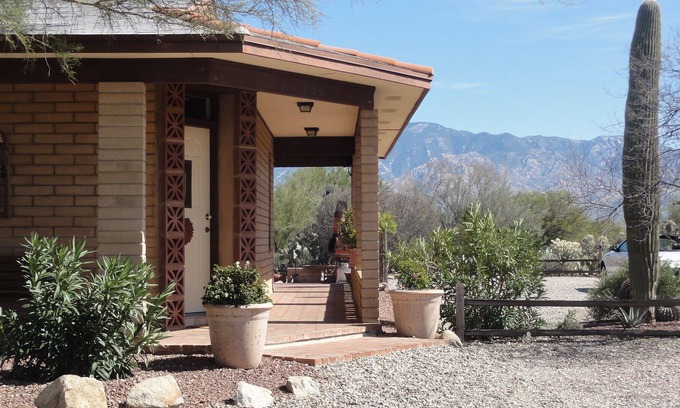 Tortolita Apartment | Casita on 5 beautiful desert acres in Oro Valley Arizona