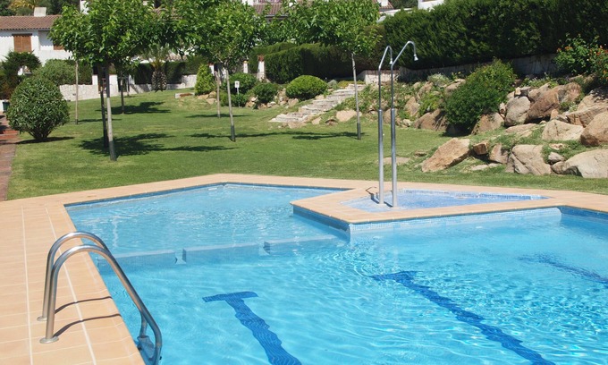 Tossa de Mar House | Casita Regino with communal pool