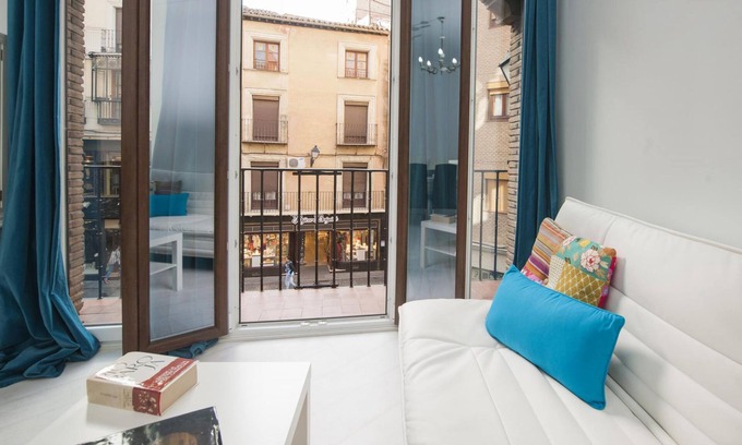 Toledo City Center Apartment | Cason DEL Corpus Apartamento Deluxe 1 Go Native Toledo 10 Plazas