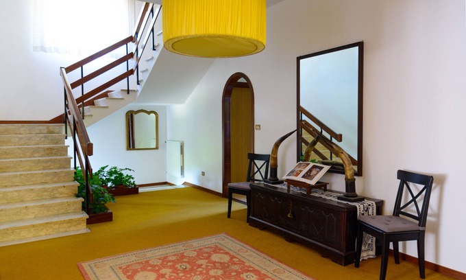 Castel di Sangro Villa | Castel di Sangro Villa with park in the heart of the city
