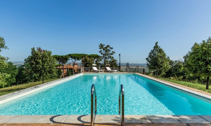 Zona III Marcigliana Apartment | Castello del Duca - Conte Comfort Suite