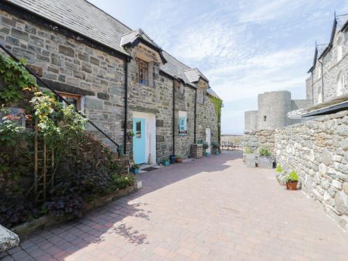 Harlech House | Castle Lodge