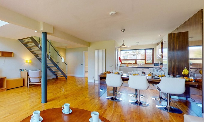 Castlemartyr Ski Chalet | Castlemartyr Lodges No 20 (2 Bed)