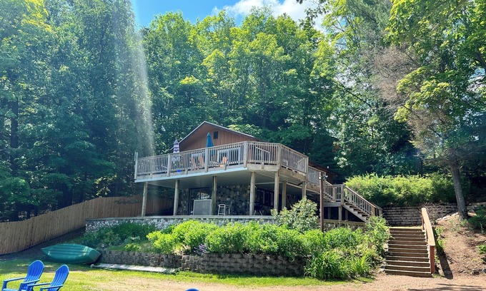 Eagle River Cabin | Catfish Main House On Catfish Lake Of The Chain Of Lakes
