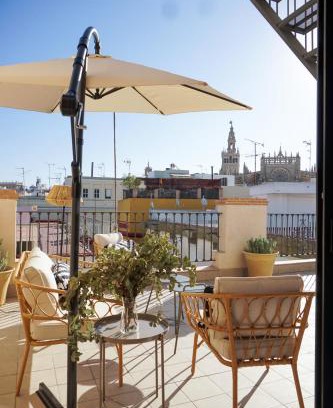 El Arenal Apartment | Cathedral Sevilla Views