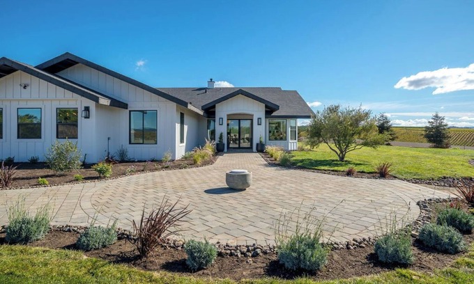 San Luis Obispo House | Cavalli Estates La Villa dei Cavalli - Lavender Farm and private Villa