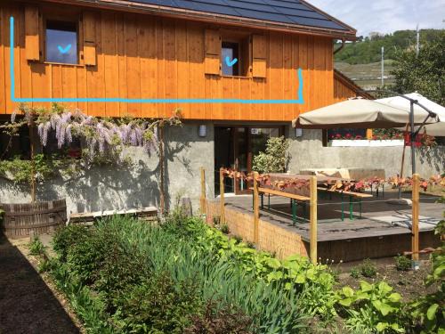 Cully House | Cave de Moratel