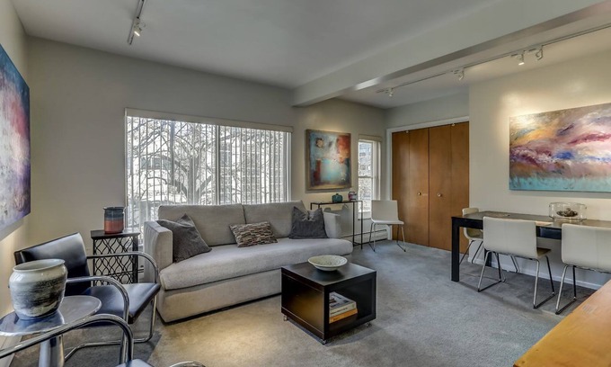 Ann Arbor House | CD2 Central artist's loft