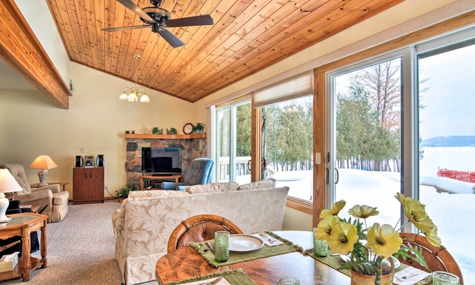 Cedar Cottage | Cedar Cottage, Private Beach on Lake Leelanau