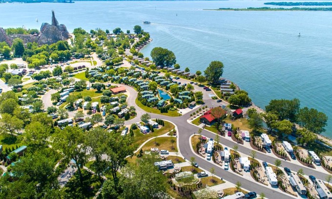 Sandusky Other | Cedar Point's Lighthouse Point