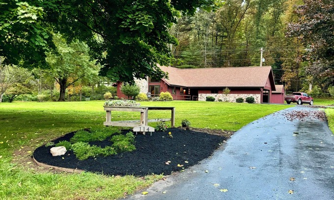 Cedar Run Cabin | Cedar Run Cabin! Creekfront, Rail Trail, Large Yard, Mountain Views!