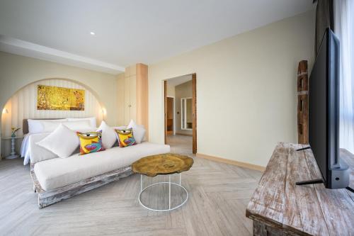 Lamai City Center Hotel | Centara Life Lamai Resort Samui