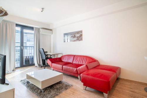 Old Town Apartment | Central 1BRw - Secure Parking
