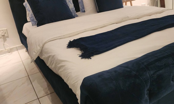 Greater Johannesburg Metropolitan Area Apartment | CENTRAL 3-BEDROOM IN HEART OF SANDTON CITY