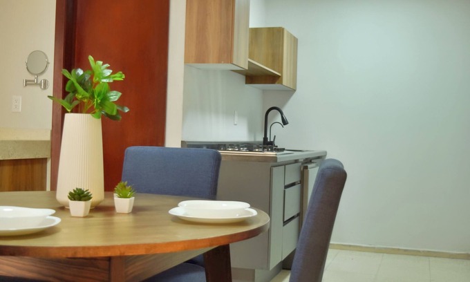 Centro Historico Apartment | Central and Comfortable Apartment 101