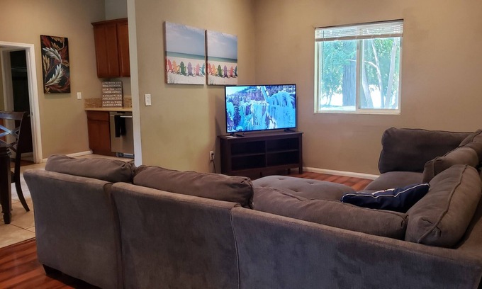 Sacramento House | Central beautiful comfy home sleep up to 7 or 8