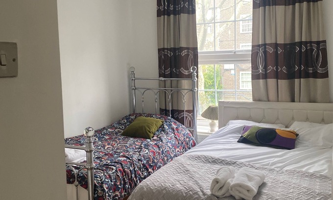 Elephant and Castle Apartment | Central London Luxury Apartment with 3 Bedrooms