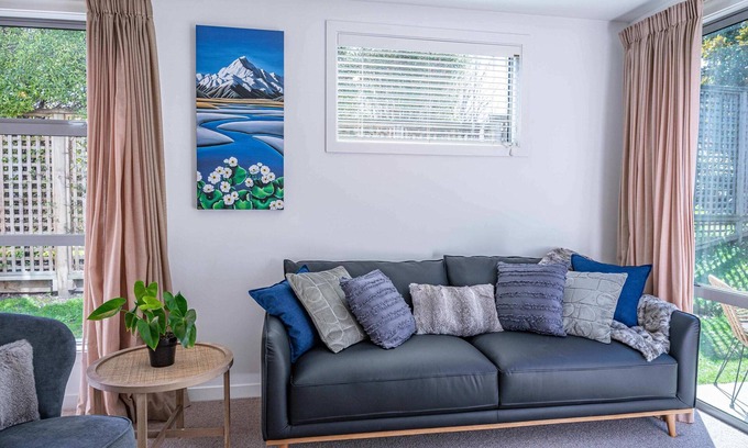 Wanaka Apartment | Central Luxury Apartment 114