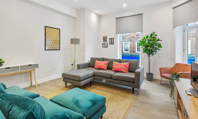 Margate Old Town Apartment | Central Margate - Modern 2 Bed - Fast Wi-Fi