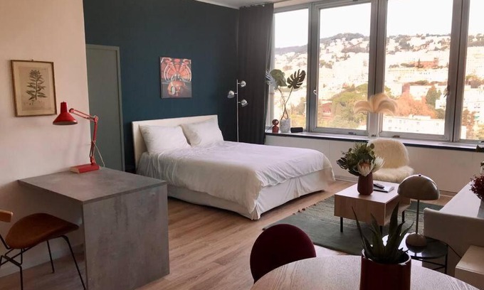 San Vincenzo Apartment | Central studio loft w great view