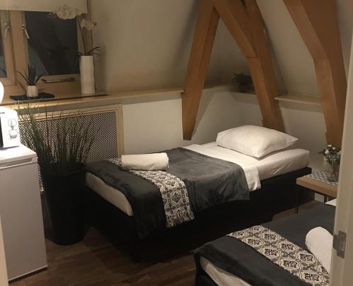 Burgwallen Nieuwe Zijde Bed & Breakfast | Central sweet BNB