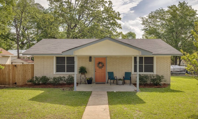 Claiborne House | Centrally located. Charming brick home. Quiet neighborhood.